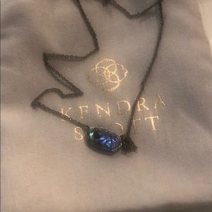 Kendra Scott necklace